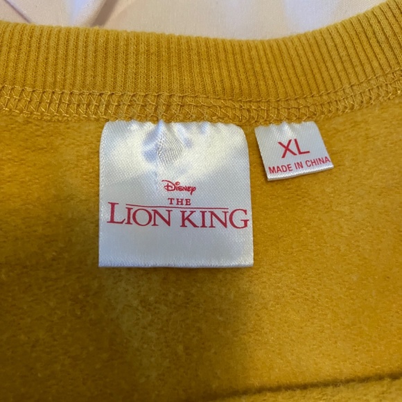 Lion King Sweat Shirt - Picture 2 of 8